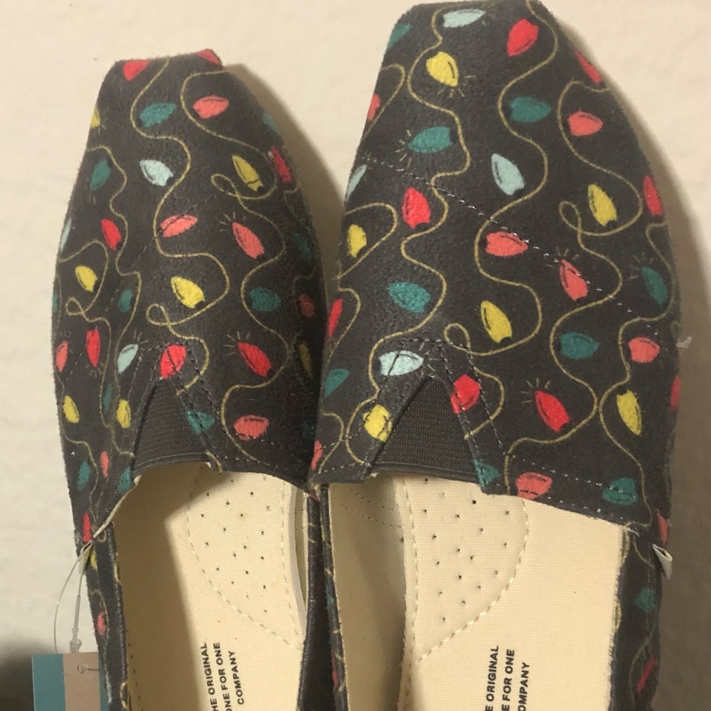 TOMS